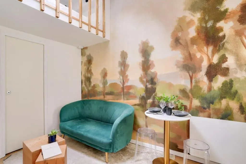 Superb And Design Near The Eiffel Tower Apartment *